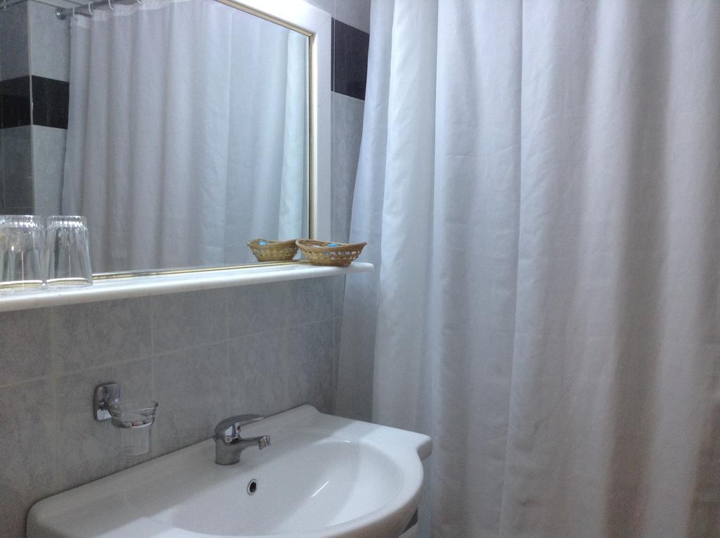 Hotel Nefeli Volos Luaran gambar